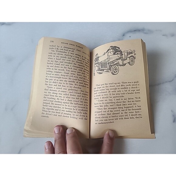 Escape From Warsaw By Ian Serraillier Paperback - Picture 6 of 10